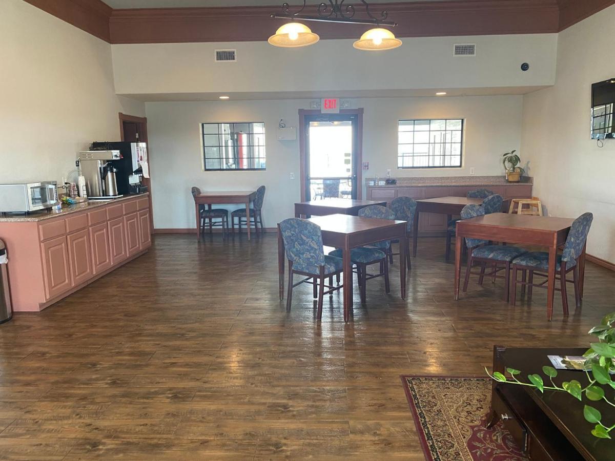 Southern Inns And Suites Now Offering Rv Spaces For Rent Yorktown Экстерьер фото